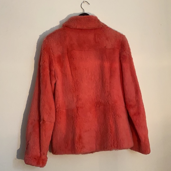 Pink Fur Coat - Picture 2 of 9